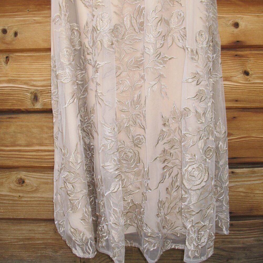 La Femme Women’s Floral Embroidered Mesh A-Line Gown Dress - Picture 8 of 16